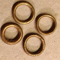 Afrikanske messing ringe, 4 stk. dia. 2,5 cm.